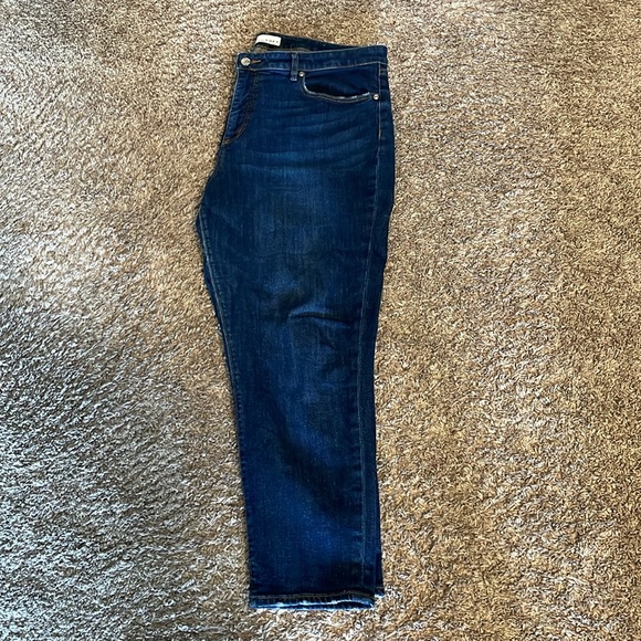 Loft Curvy Skinny Jeans - Picture 2 of 6